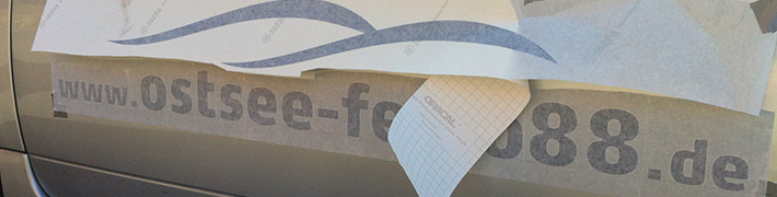 Fahrzeugbeschriftung mit Klebefolie Bielefeld
