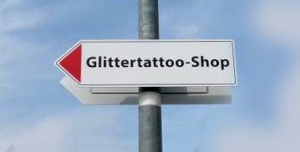 Werbetechnik Pfeilschild Wegweiser Beschriftung Bielefeld
